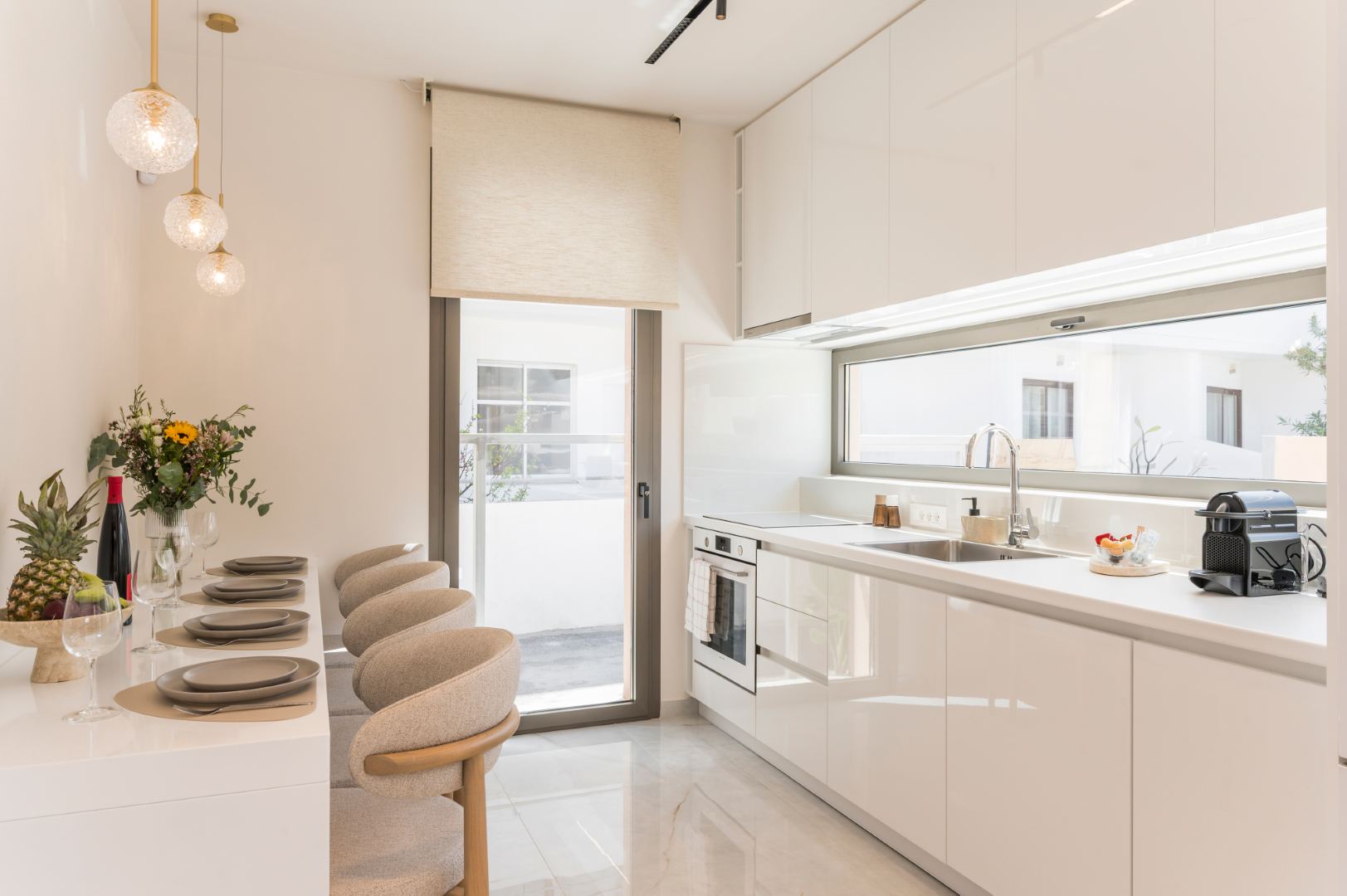 Orama Deluxe Residence