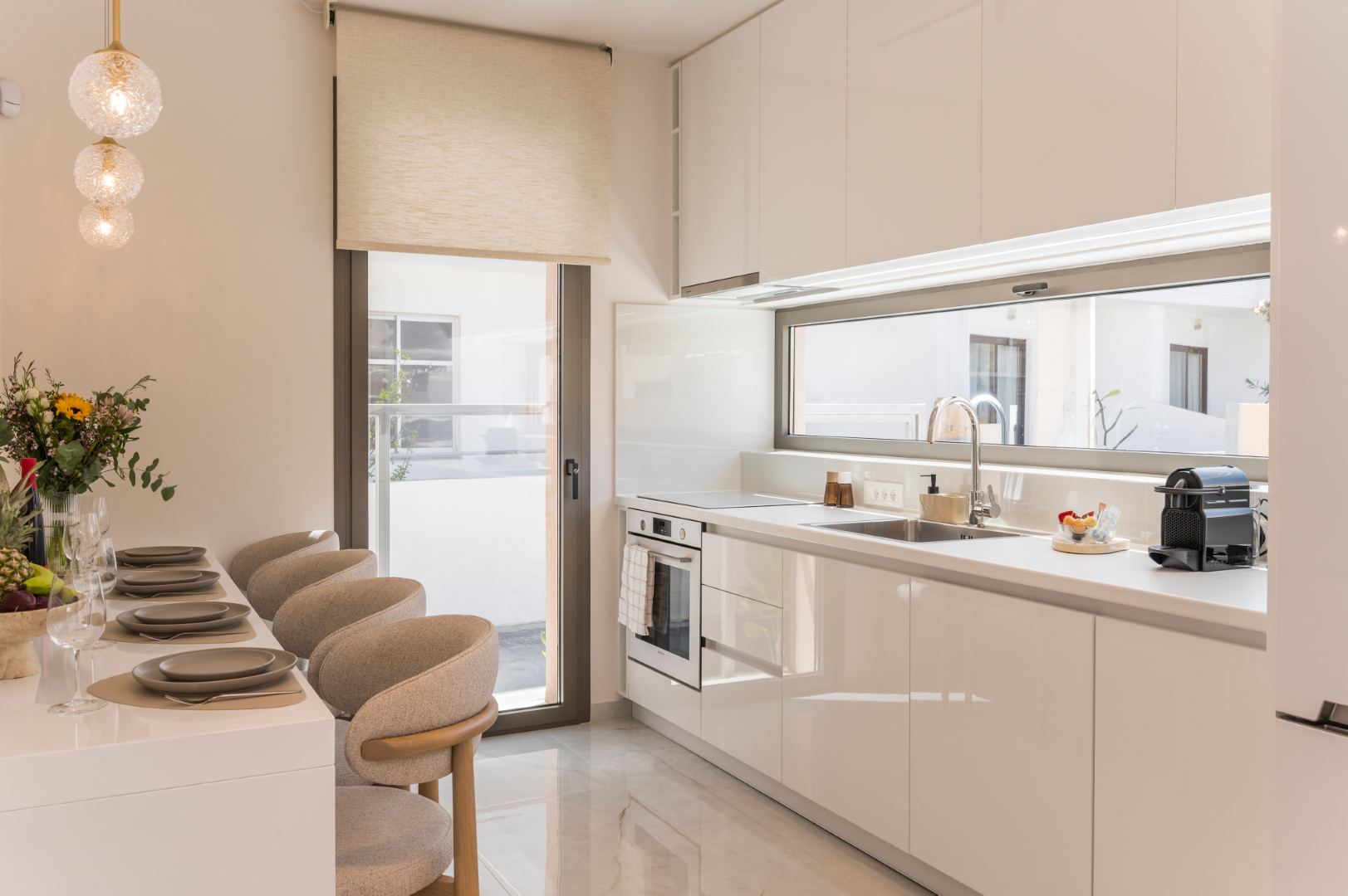 Orama Deluxe Residence