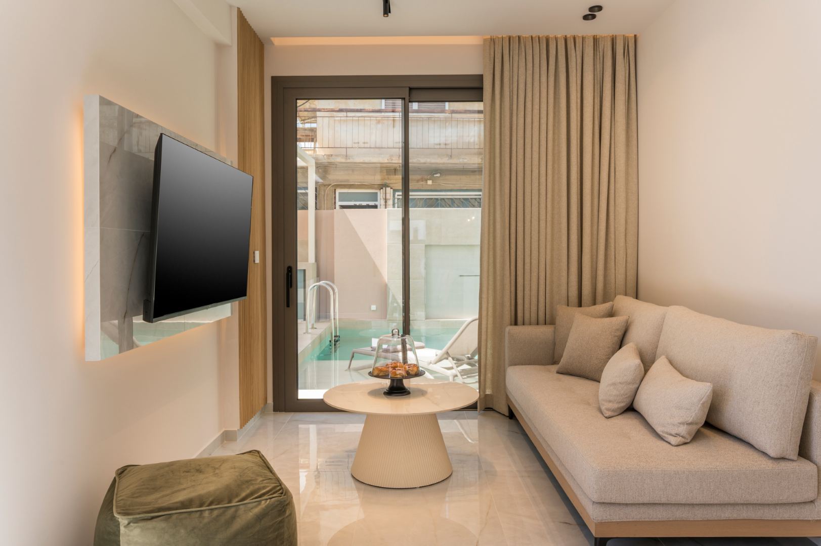 Your Seaside Vision in Crete